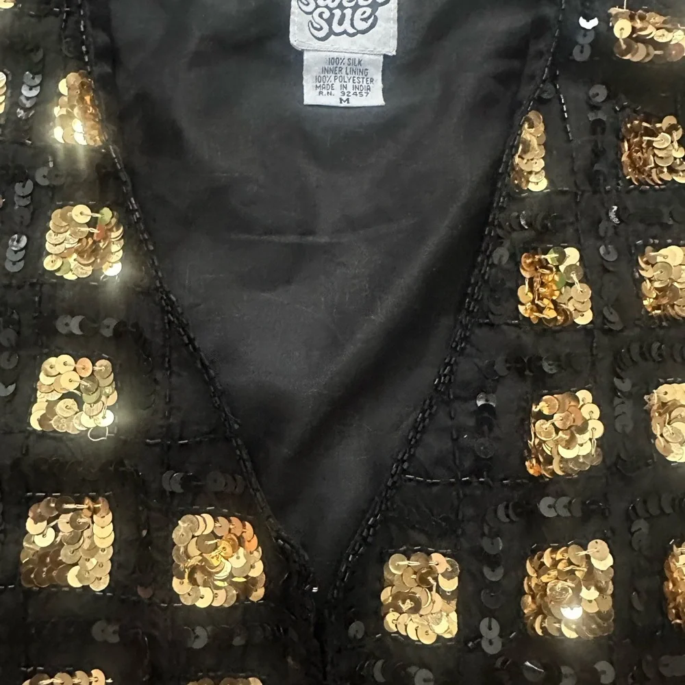 Vintage 1970s RARE 100% Silk Black and Gold Beaded and Sequined Size M Vest - Picture 6 of 10